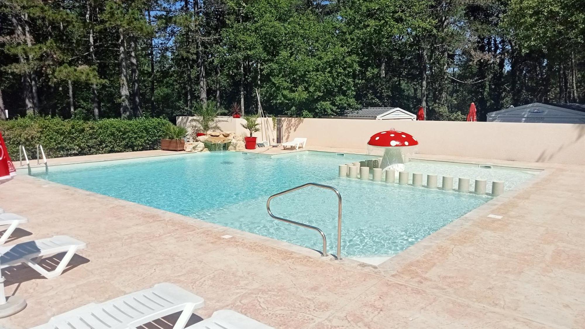 Camping Parc Saint Sauvayre Vagnas Extérieur photo