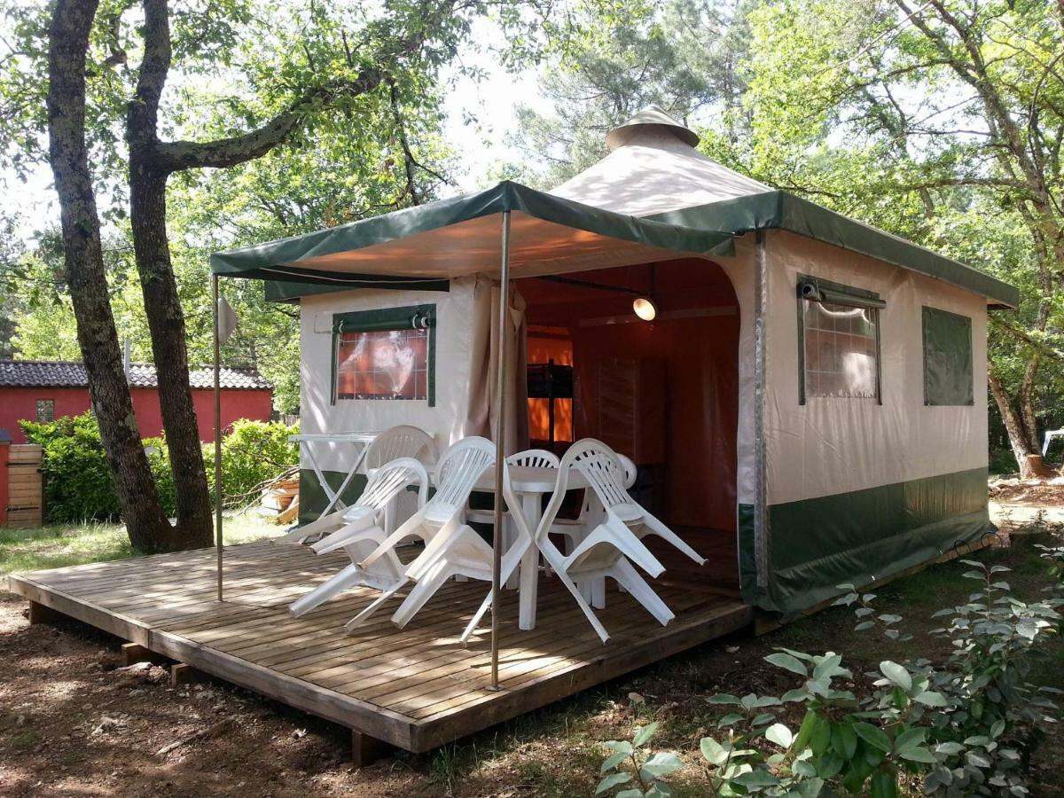 Camping Parc Saint Sauvayre Vagnas Extérieur photo